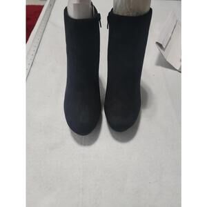 Dream Pairs Women’s Black Microsuede Ankle Boots Size 11 Zip Side New in Box